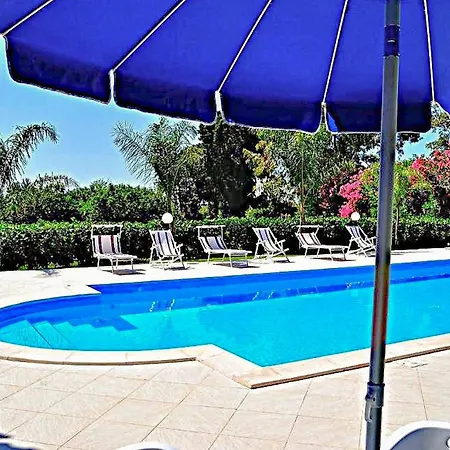 Semesterbostad Stunning In With Swimming Pool Ricadi